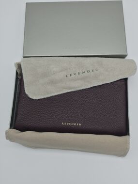 Levenger Zip Card Holder Wallet - Burgundy NWT